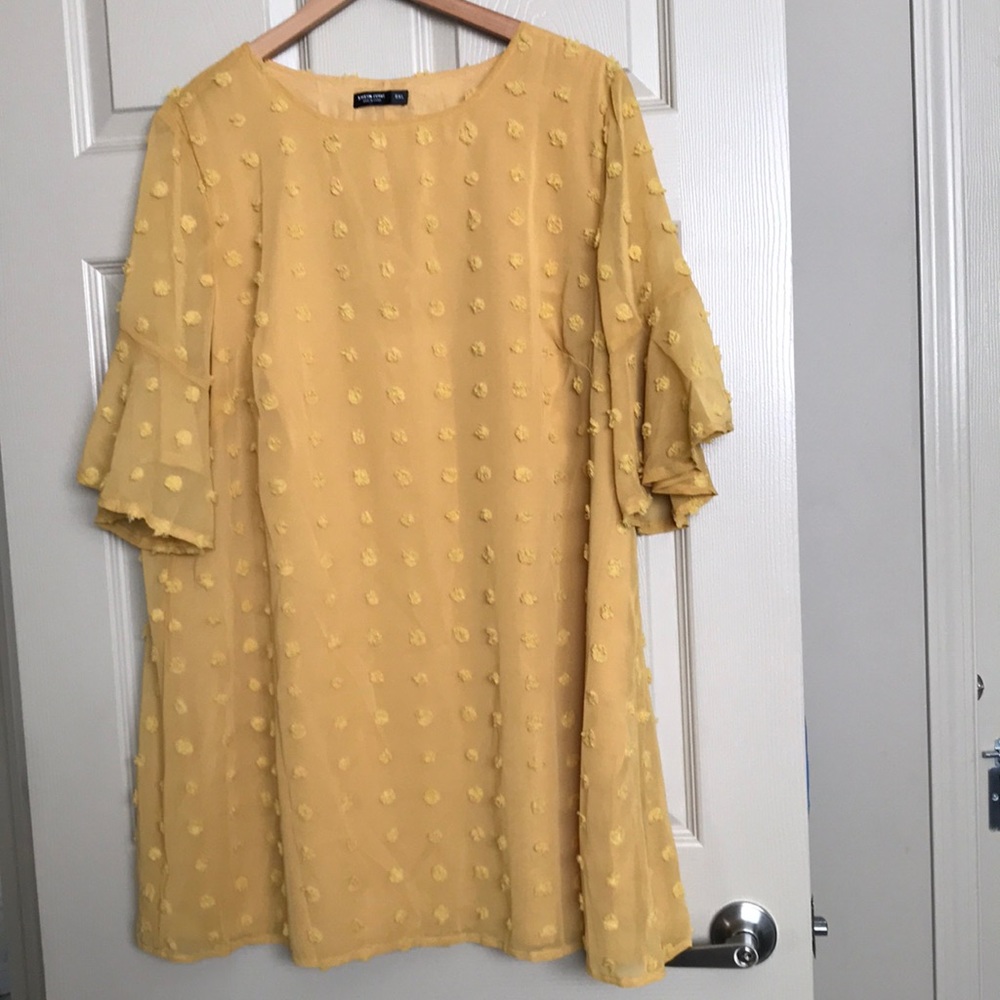 Yellow mini tent dress Size XL . NWOT